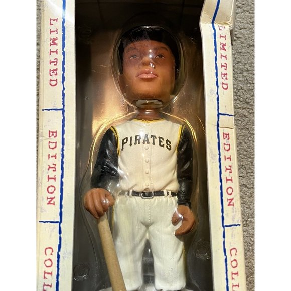 9” ROBERTO CLEMENTE Pittsburgh Pirates MLB Cooperstown Nodder Bobblehead NIB Mib - Picture 2 of 5